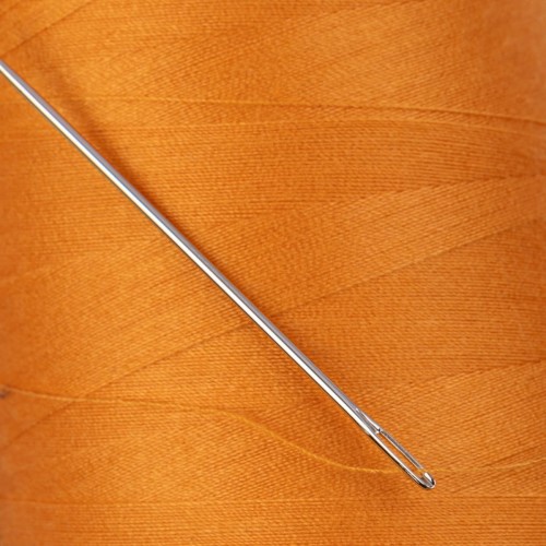 Швейные нитки (полиэстер) 40/2   "Nitka"  ( 101-200 )  4570 м №142 оранжевый