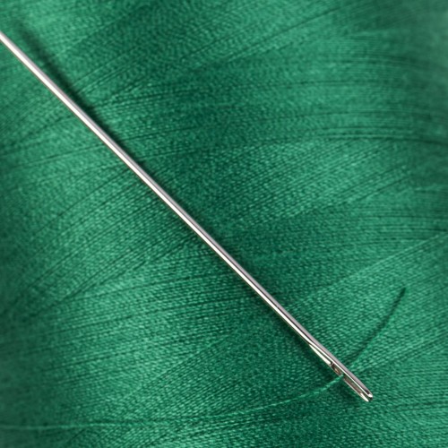 Швейные нитки (полиэстер) 40/2   "Nitka"  ( 201-300 )  4570 м №212 зеленый