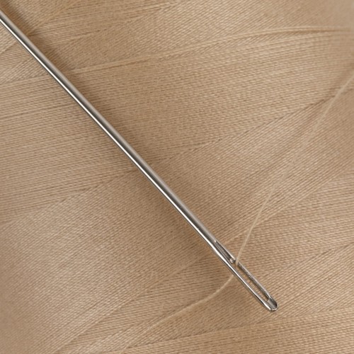 Швейные нитки (полиэстер) 40/2   "Nitka"  ( 401-502 )  4570 м №455 бежевый