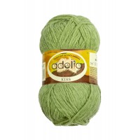 Пряжа ADELIA "KISS"   100\% полиэстер   10 шт. х  50 г  145 м ± 7 м №27 зеленый
