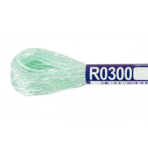 Нитки для вышивания "Gamma"   мулине   100\% вискоза   12 x  8 м R0300 св.голубой