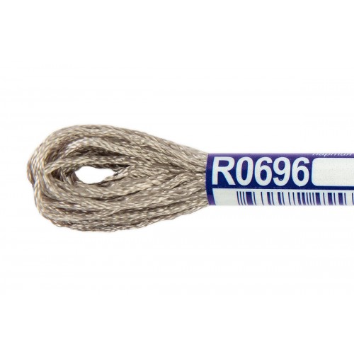 Нитки для вышивания "Gamma"   мулине   100\% вискоза   12 x  8 м R0696 под т.серебро