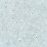 Бисер Япония "TOHO" CUBE №2   1.5 мм  500 г №0981 белый