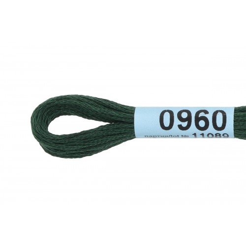 Нитки для вышивания "Gamma"    мулине  ( 0820-3070 )  100\% хлопок   24 x  8 м №0960 т.зеленый