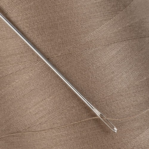 Швейные нитки (полиэстер) 40/2   "Nitka"  ( 301-400 )  4570 м №358 т.бежевый