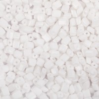 Бисер Чехия OBLONG   321-71001   3.5 мм  50 г 03050 белый