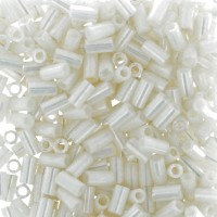 Бисер Япония "TOHO" BUGLE №3   3 мм  5 х  5 г №0122 молочный/перл
