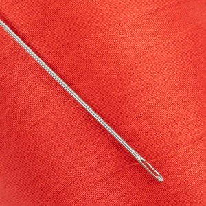 Швейные нитки (полиэстер) 50/2   "Gamma"  ( 101-200 )  4570 м №111 красный