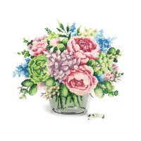 Кристальная (алмазная) мозаика  "ФРЕЯ" ALPD-001   на подрамнике "Нежный букет" 40 х 30 см