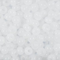 Бисер Чехия круглый   01/0   311-19001   6.5 мм  50 г 02090 белый