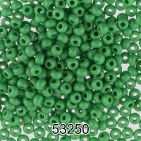 Бисер Чехия круглый 2   10/0   2.3 мм  500 г 53250 (Ф115) св.зеленый