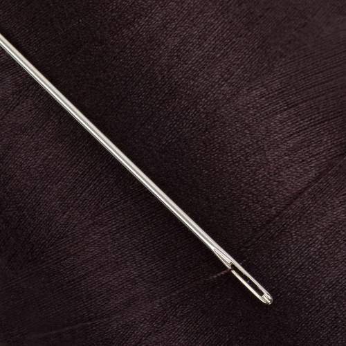 Швейные нитки (полиэстер) 50/2   "Gamma"  ( 101-200 )  4570 м №175 черно-бордовый