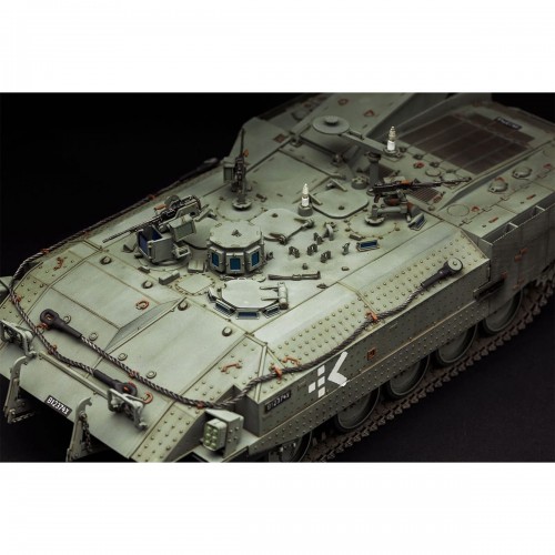 "MENG"   SS-008   "бронетранспортер" ACHZARIT LATE 1/35
