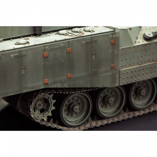 "MENG"   SS-008   "бронетранспортер" ACHZARIT LATE 1/35