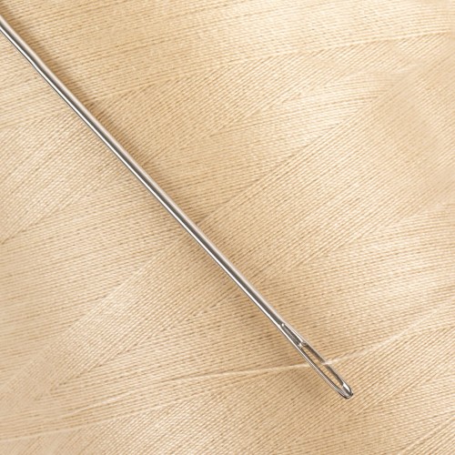 Швейные нитки (полиэстер) 40/2   "Nitka"  ( 401-502 )  4570 м №454 св.бежевый
