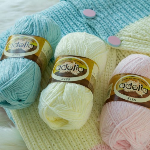 Пряжа ADELIA "KISS"   100\% полиэстер   10 шт. х  50 г  145 м ± 7 м №01 ЧЕРНЫЙ