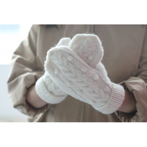 Пряжа ALPINA "ALPACA POLLO"   80\% альпака, 20\% акрил   4 шт. х  50 г  125 м ± 6 м 06 св.салатовый