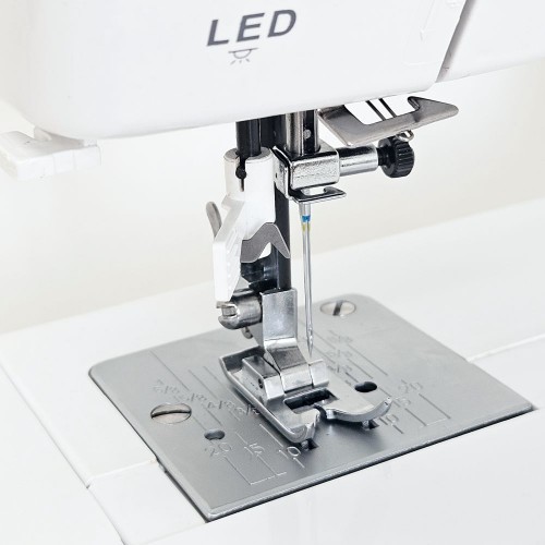 Иглы для бытовых швейных машин Shcmetz 130/705 H-J Jeans NM110 5 шт.