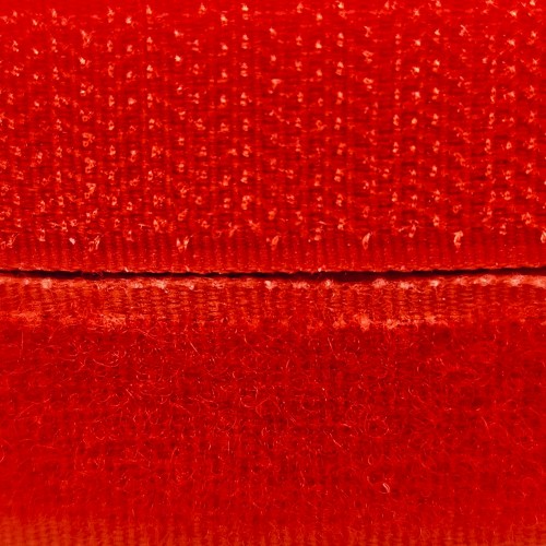 Лента контактная 20 мм №111 красный