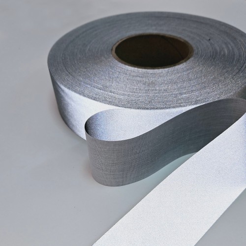 Лента светоотражающая 50 мм нейлон (35) ( рул. 200 м)