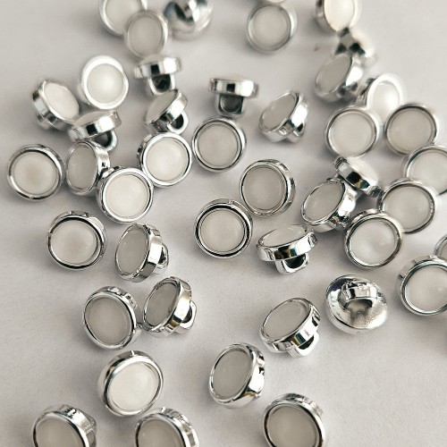 Пуговица PN-0928. 8 мм белый/никель (уп. 12 шт)