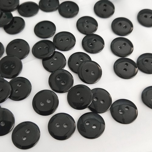 Пуговица P-002. 15 мм/2. черный глянцевый (уп. 12 шт)