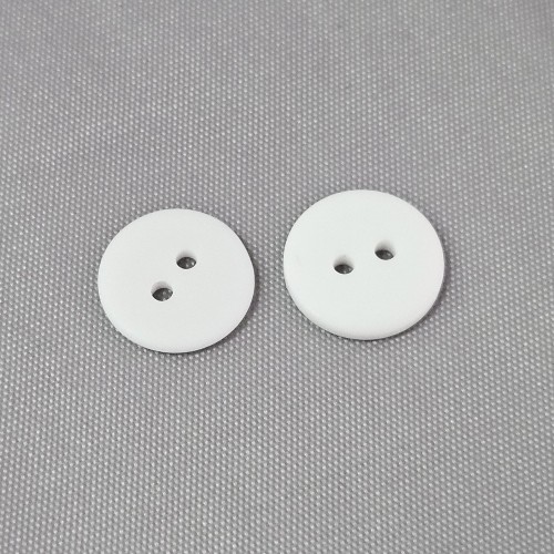 Пуговица P-002. 15 мм/2. белый матовый (уп. 12 шт)