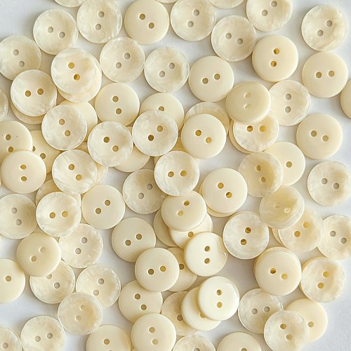 Пуговица P-A2027. 11.5 мм/2 слоновая кость (уп. 12 шт)