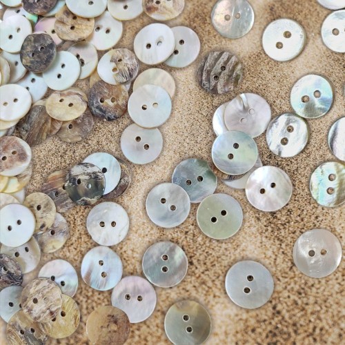 Пуговица ракушка (2 прокола) арт. RA1. L18 - 11 мм (уп. 12 шт)