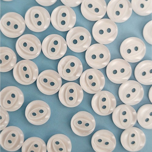 Пуговица P-A1401. 9 мм/2 белый (уп. 12 шт)